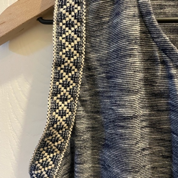 W5 Anthropologie Women's Embroidery Detail Sleeveless Top - Picture 6 of 7